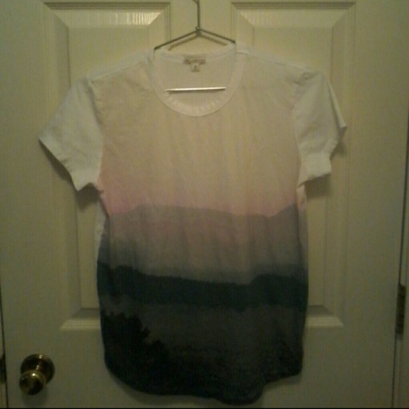 GAP Tops - ❤Gap Color Fade Tee.❤NOW $8.00 was $21.00